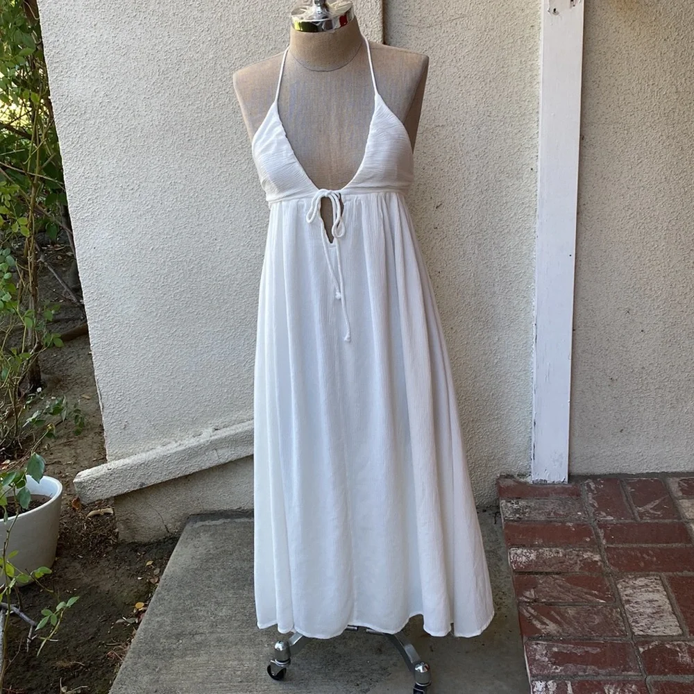Vici beautiful white Flowy spaghetti strap midi dress